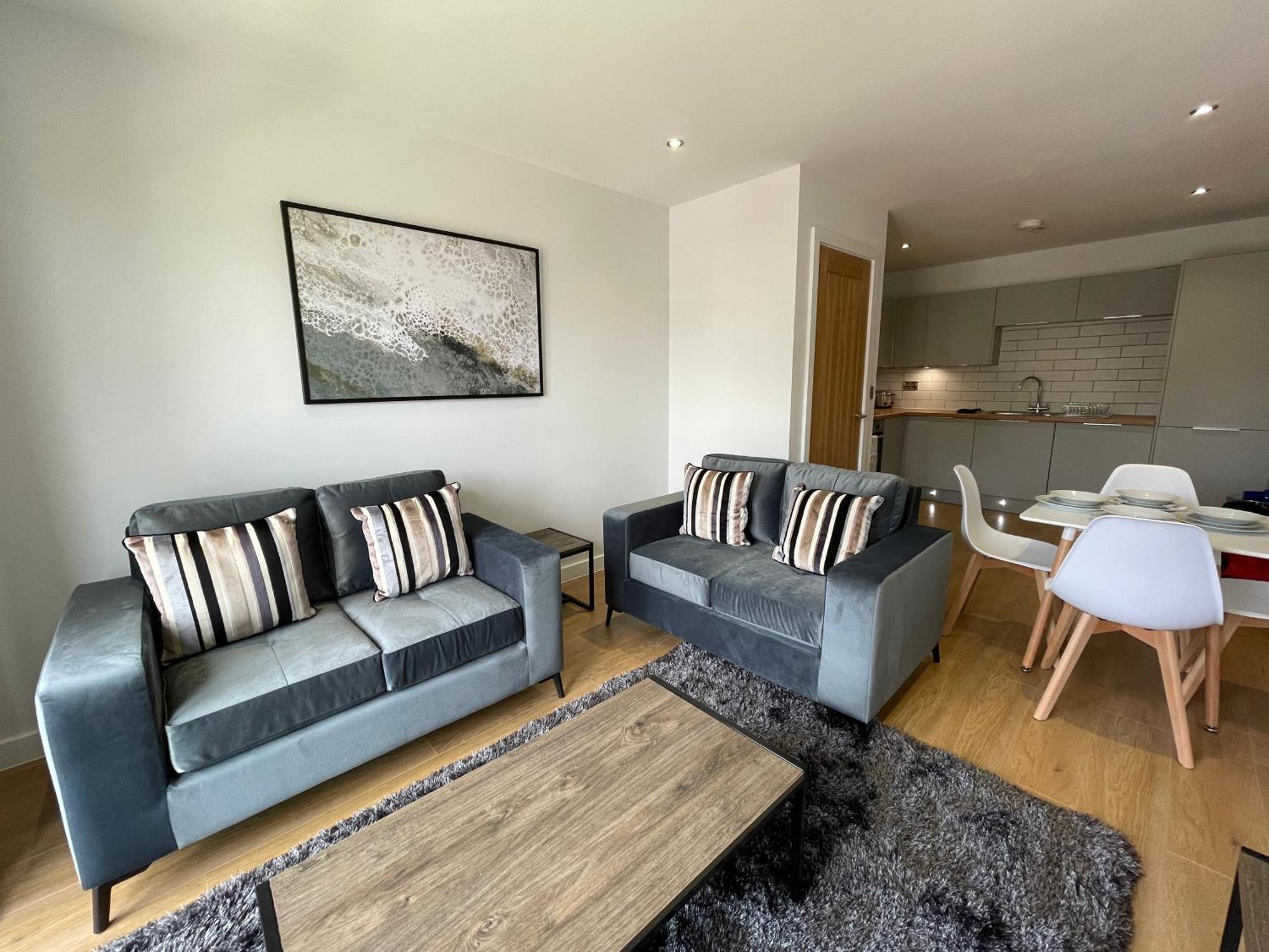 Stylish And Modern 2Br Apartment With Parking Sheffield Exteriör bild