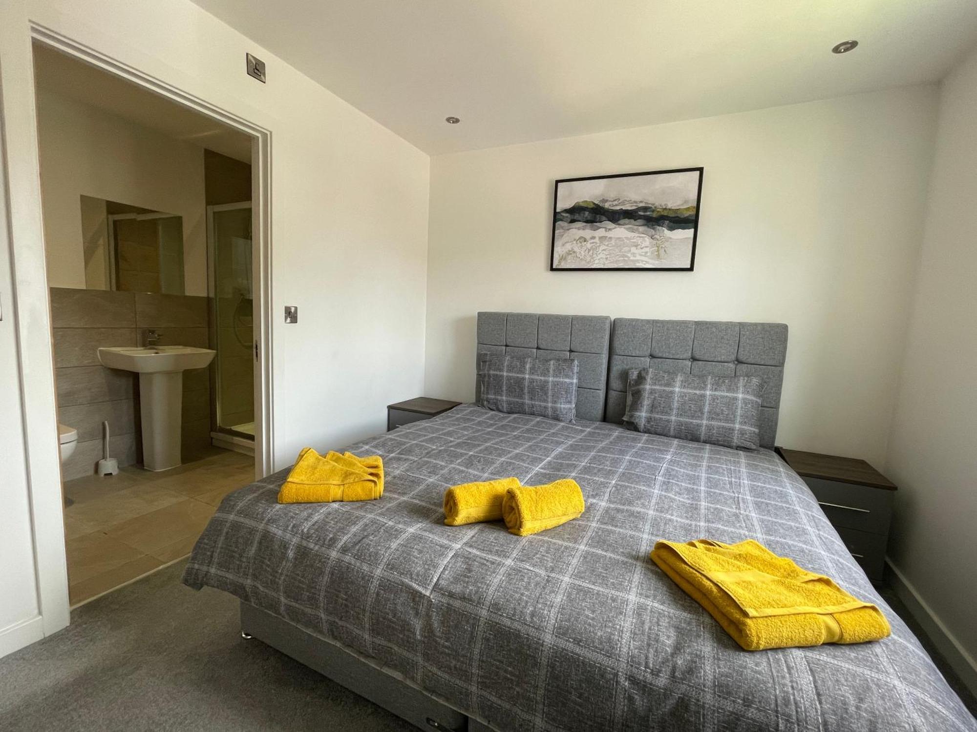Stylish And Modern 2Br Apartment With Parking Sheffield Exteriör bild